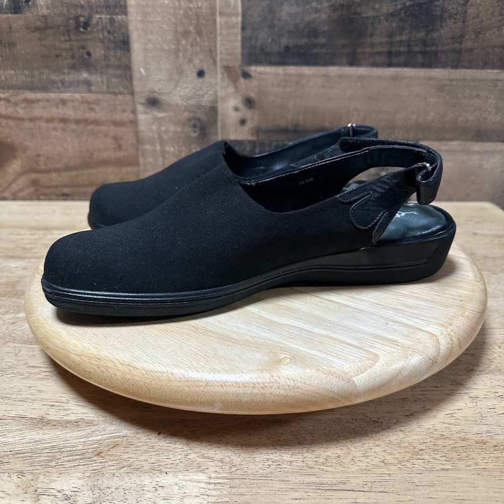 SoftWalk Black Mules - Picture 6 of 9